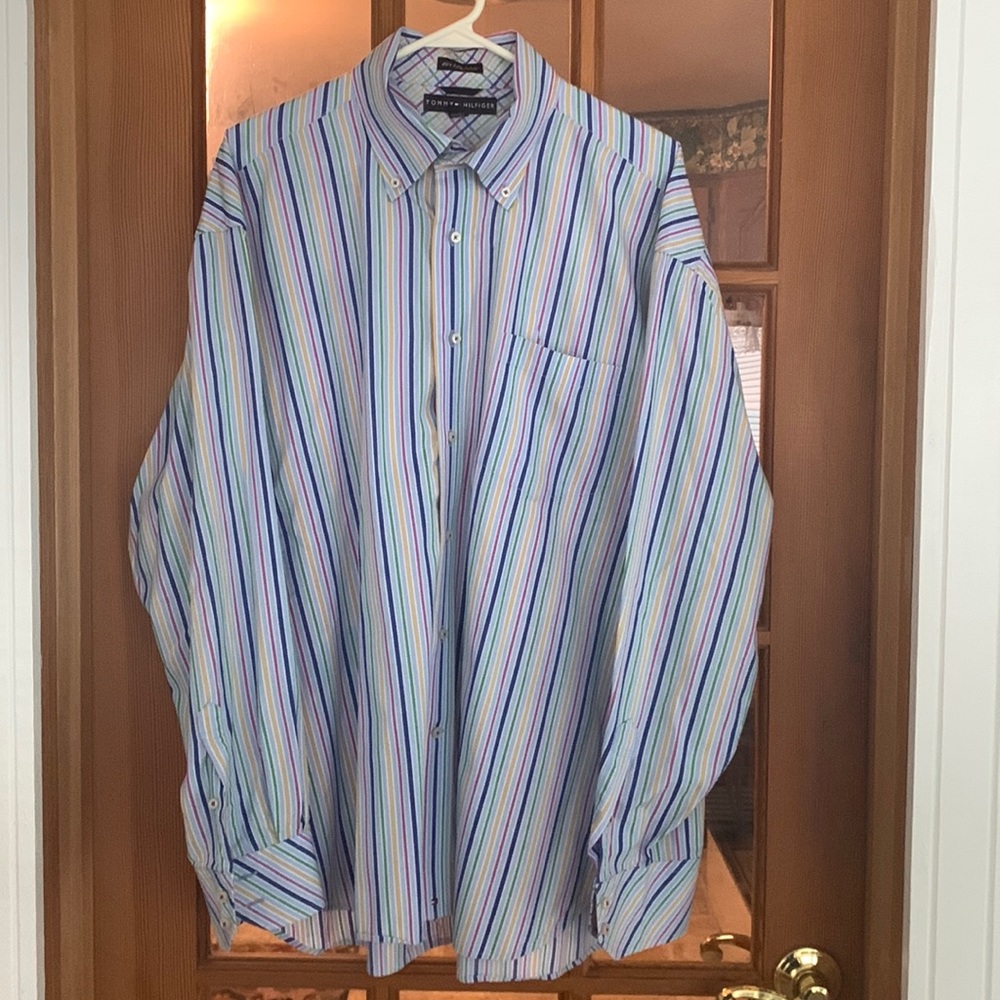 Nwot Tommy Hilfiger Button Down Multi Color Striped Dress Shirt